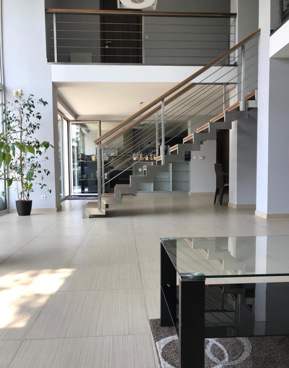 River View Residence Bratislava Bagian luar foto