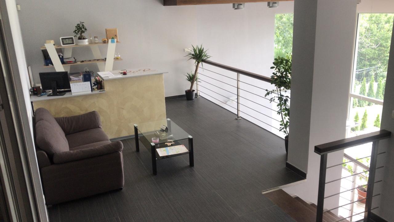 River View Residence Bratislava Bagian luar foto